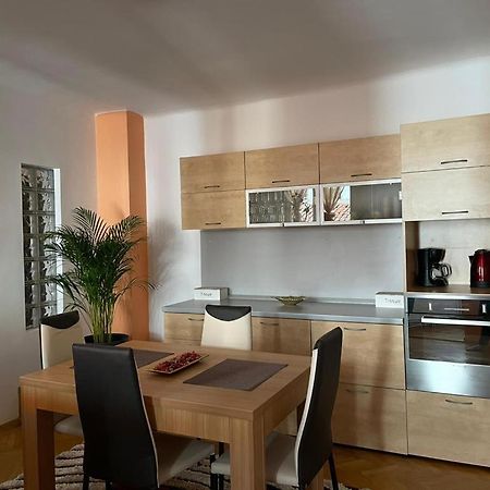 Winterland Sf.Ioan Apartment Brasov Luaran gambar